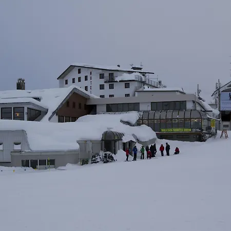 Hotel lo Stambecco-2